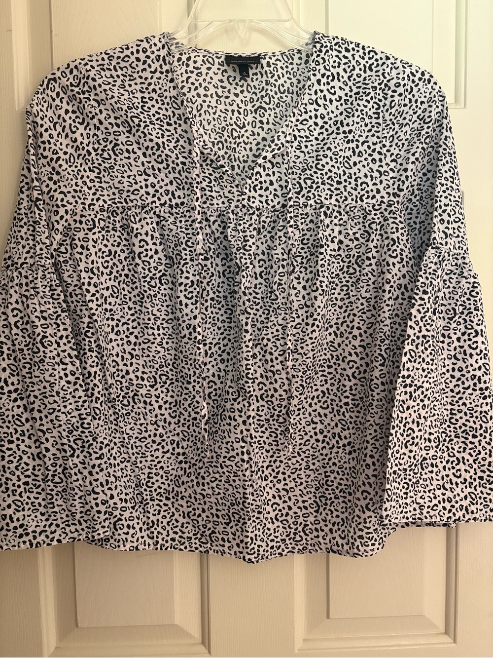 Who What Wear Size Small Black Leopard Print Blouse